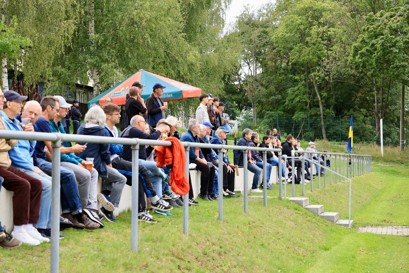 Comeback-Sieg: Laubegast dreht Rückstand gegen Reichenbach in 3:2